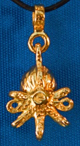 octopus pendant reverse
